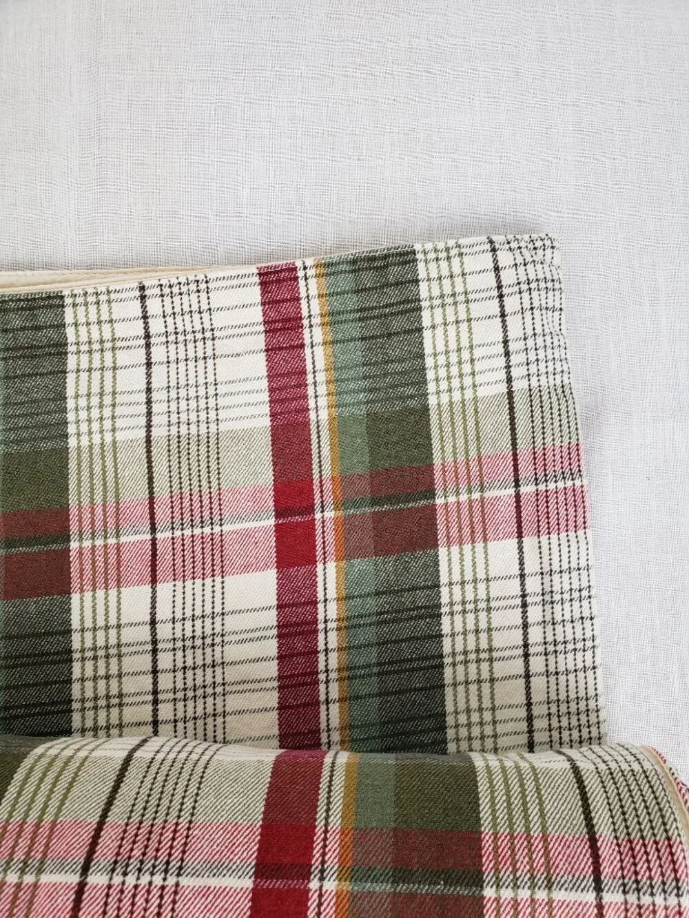 Pottery Barn Table Runner 17.5x100